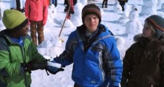 Кадр з фільму Сніговики