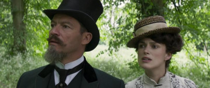 Кадр з фільму Колетт