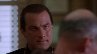 Кадр з фільму Людина-блискавка