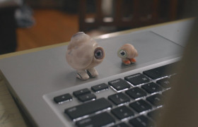 Кадр з фільму Марсель, мушля в черевичках