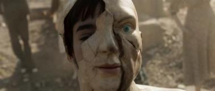 Кадр з фільму В’язні країни привидів