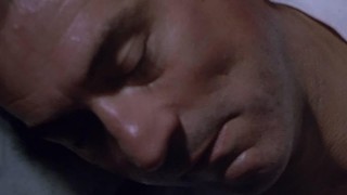 Кадр з фільму Бездоганна