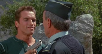 Кадр з фільму Командос