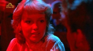 Кадр з фільму Дівчина з долини