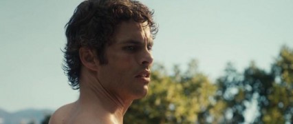 Кадр з фільму Смерть на похороні