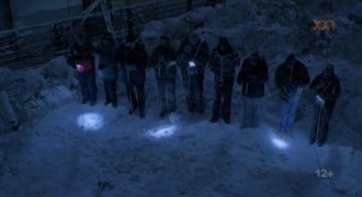 Кадр з фільму Лавина століття