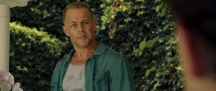 Кадр з фільму Колектор