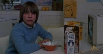 Кадр з фільму Багаті дітки