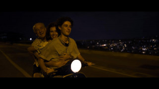 Кадр з фільму Рука Бога