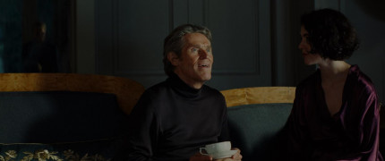 Кадр з фільму Види милосердя