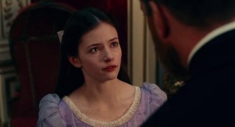 Кадр з фільму Лускунчик і чотири королівства