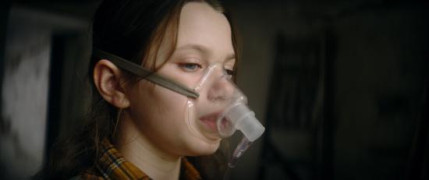 Кадр з фільму Звір всередині