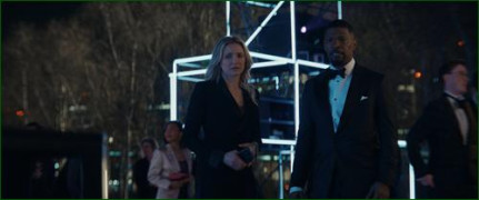 Кадр з фільму Знову в дії