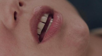 Кадр з фільму Звір