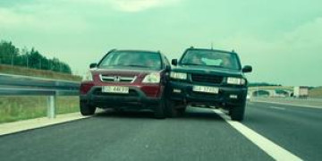 Кадр з фільму Знову лють