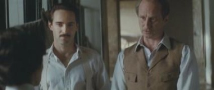 Кадр з фільму Коко до Шанель