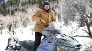 Кадр з фільму Вітряна ріка