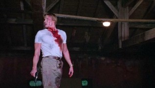 Кадр з фільму Стрілець