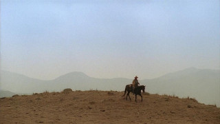 Кадр з фільму Самотній вершник