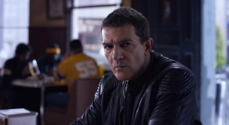 Кадр з фільму Обітниця мовчання