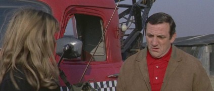 Кадр з фільму Шукачі пригод