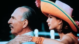 Кадр з фільму Аромат Івонни