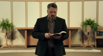 Кадр з фільму Не залишай слідів