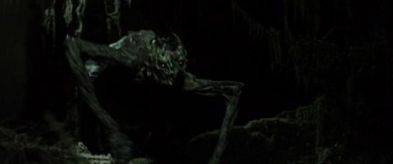 Кадр з фільму Із пітьми