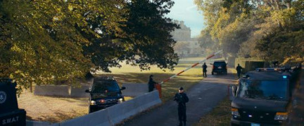 Кадр з фільму Бджоляр