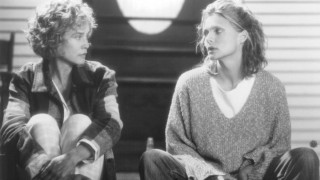 Кадр з фільму Тисяча акрів