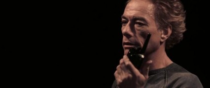 Кадр з фільму Ворог ще ближче