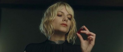 Кадр з фільму Реквієм за вбивцею