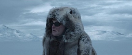 Кадр з фільму Амундсен