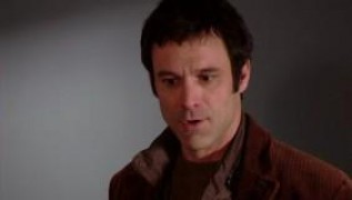 Кадр з фільму Людина з планети Земля