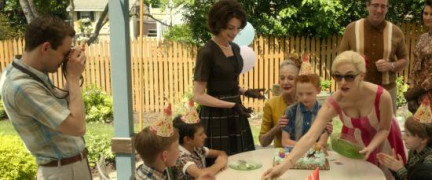 Кадр з фільму Материнський інстинкт