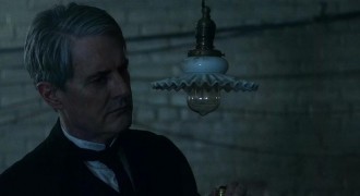 Кадр з фільму Тесла