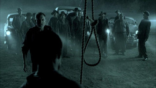 Кадр з фільму Високі паркани