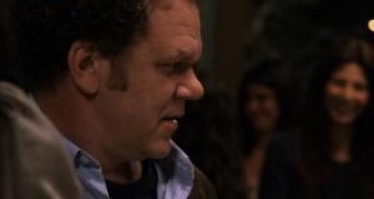 Кадр з фільму Сайрус