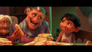 Кадр з фільму Коко