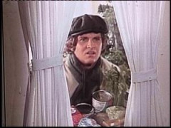 Кадр з фільму Як жахливо про Алана