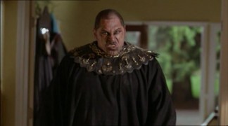 Кадр з фільму Загадки Сфінкса