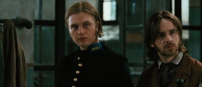 Кадр з фільму Шовк