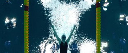 Кадр з фільму Плавчині