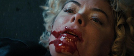 Кадр з фільму Гаси світло