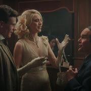 Кадр з фільму Блакитний місяць