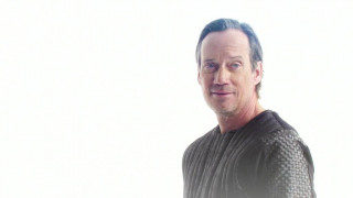 Кадр з фільму Вціліла