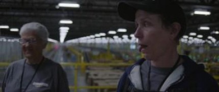 Кадр з фільму Земля кочівників