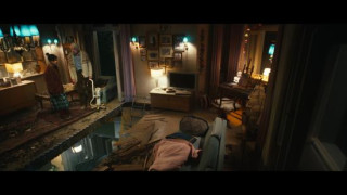 Кадр з фільму Цегла