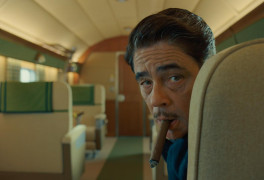 Кадр з фільму Фінікійська схема