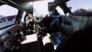 Кадр з фільму Придурки 2